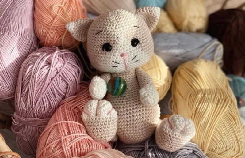 Chart Móc Mèo KOUKI Xám Trắng Đáng Yêu | Hướng Dẫn Chi Tiết 1 Chart Móc Mèo KOUKI